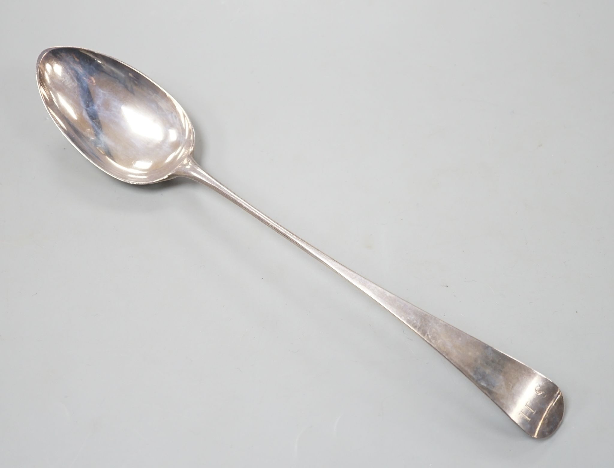 A George III silver Old English patten basting spoon, London, 1792, 28.3cm, 83 grams.